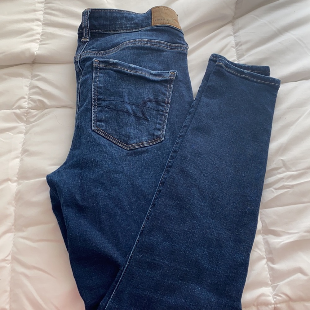 Size 4 short ae jeans